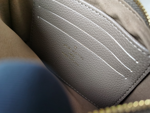 ルイヴィトンバッグ着用イメージ